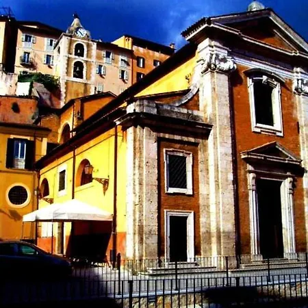 Marco Tullio Cicerone *