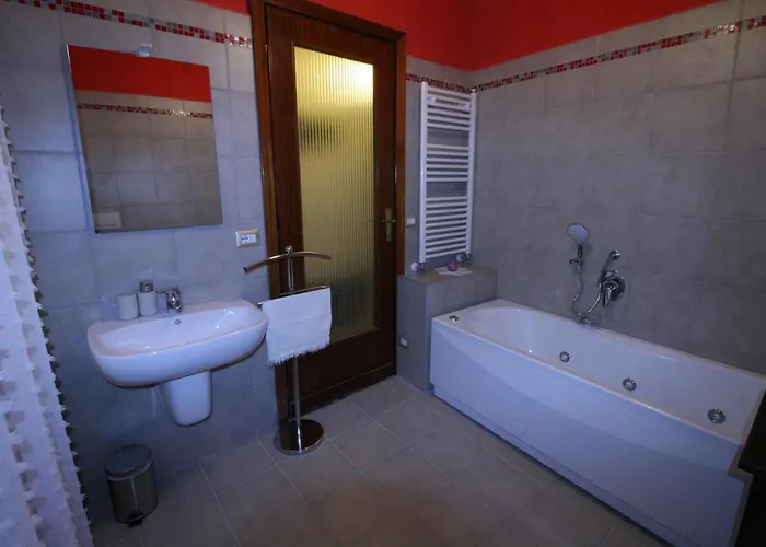 Marco Tullio Cicerone Hotel *